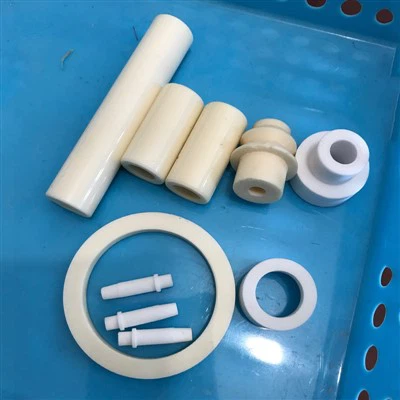 How does the size of a centrifugal seal affect its performance?